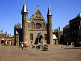 Ridderzaal_op_het_Binnenhof.jpg