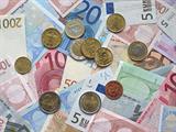 Euro_coins_and_banknotes.jpg
